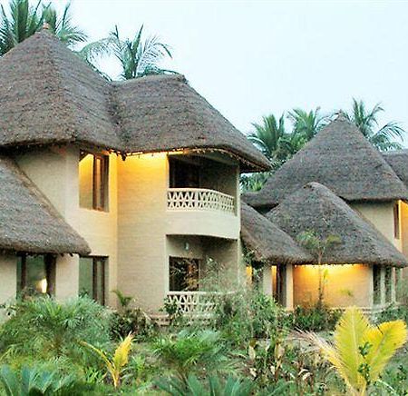 Vedic Village Spa Resort Calcutá Exterior foto