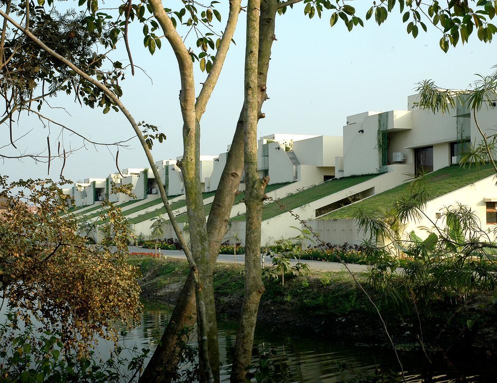 Vedic Village Spa Resort Calcutá Exterior foto