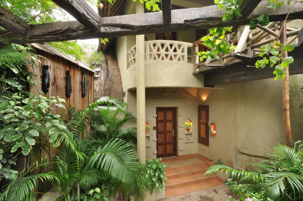 Vedic Village Spa Resort Calcutá Exterior foto